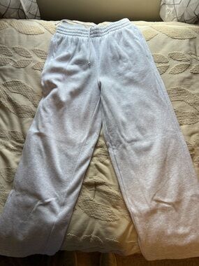 SKIMS Light Gray Wide-Leg Sweatpants